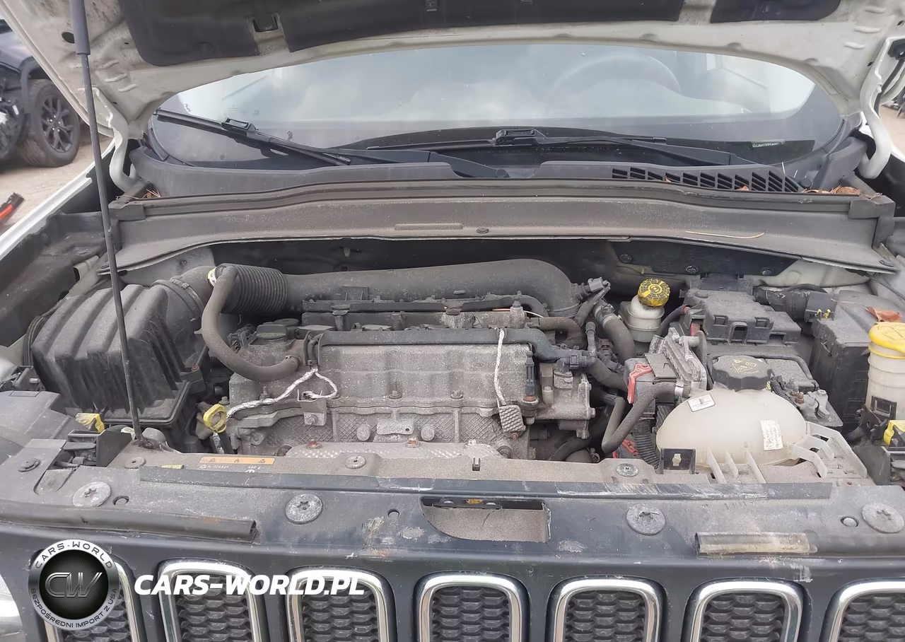 2015 Jeep Renegade Sport VIN:ZACCJBAT2FPC40877 - 10