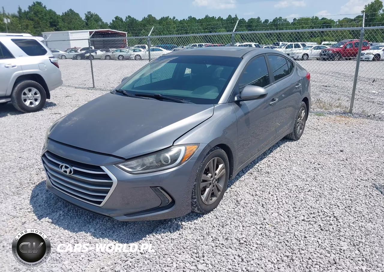 2018 Hyundai Elantra Value Edition VIN:5NPD84LF3JH305627 - 2