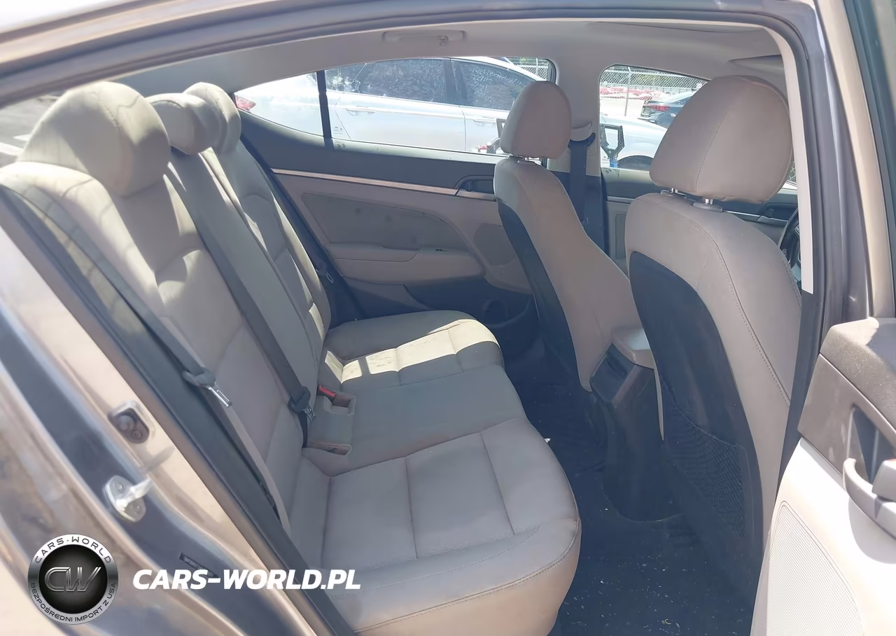 2018 Hyundai Elantra Value Edition VIN:5NPD84LF3JH305627 - 8