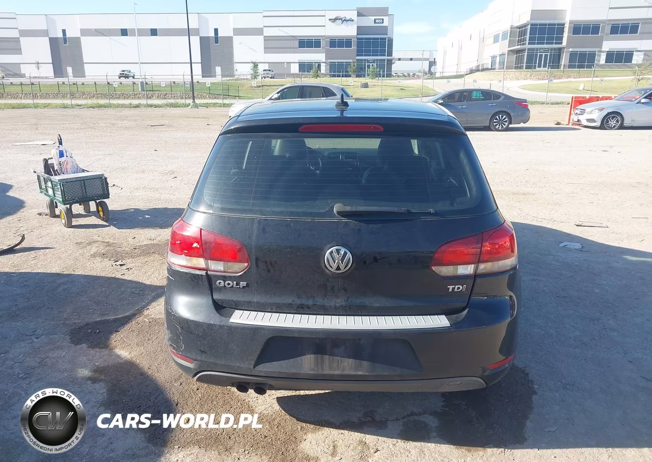 2013 Volkswagen Golf 2.0L Tdi 4-Door VIN:WVWDM7AJ2DW054117 - 16