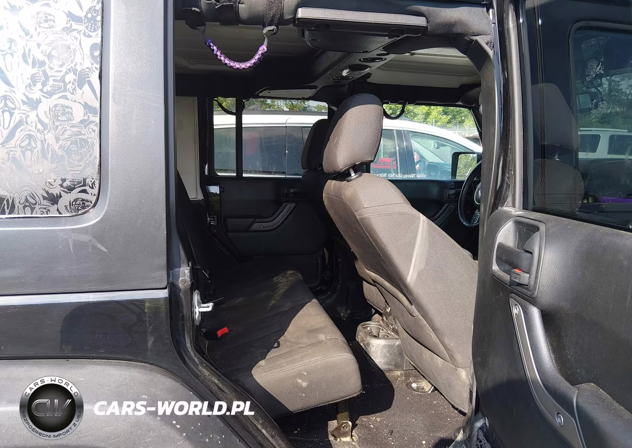 2017 Jeep Wrangler Unlimited Sport VIN:1C4BJWDG5HL696879 - 8