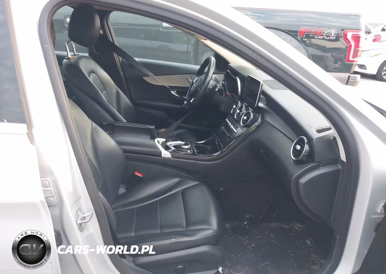 2016 Mercedes-Benz C 300 VIN:55SWF4JB4GU178004 - 5