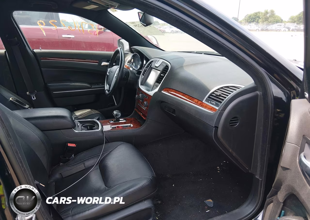 2012 Chrysler 300 Limited VIN:2C3CCACG7CH257048 - 5