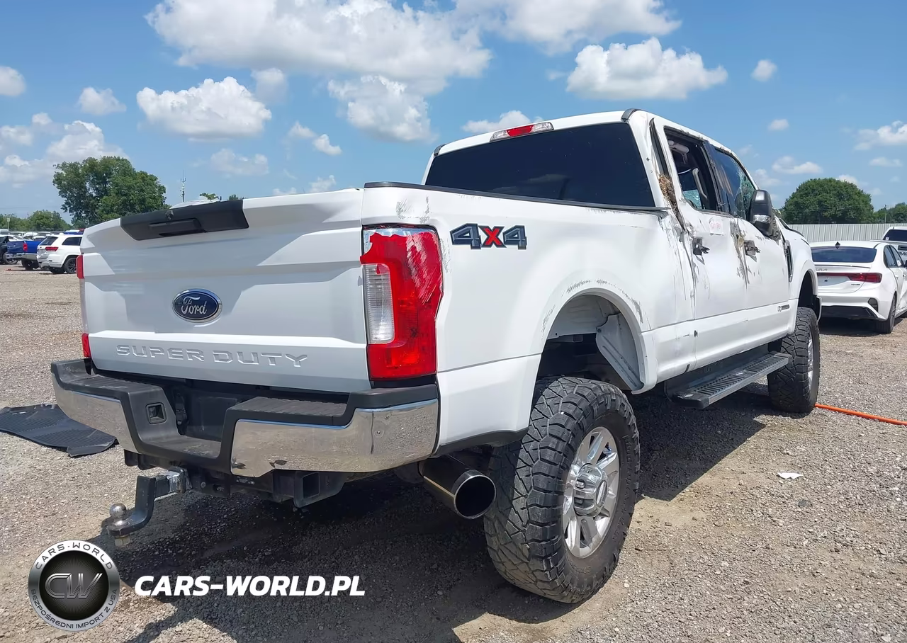 2019 Ford F-250 Xlt VIN:1FT7W2BT6KEE56235 - 4