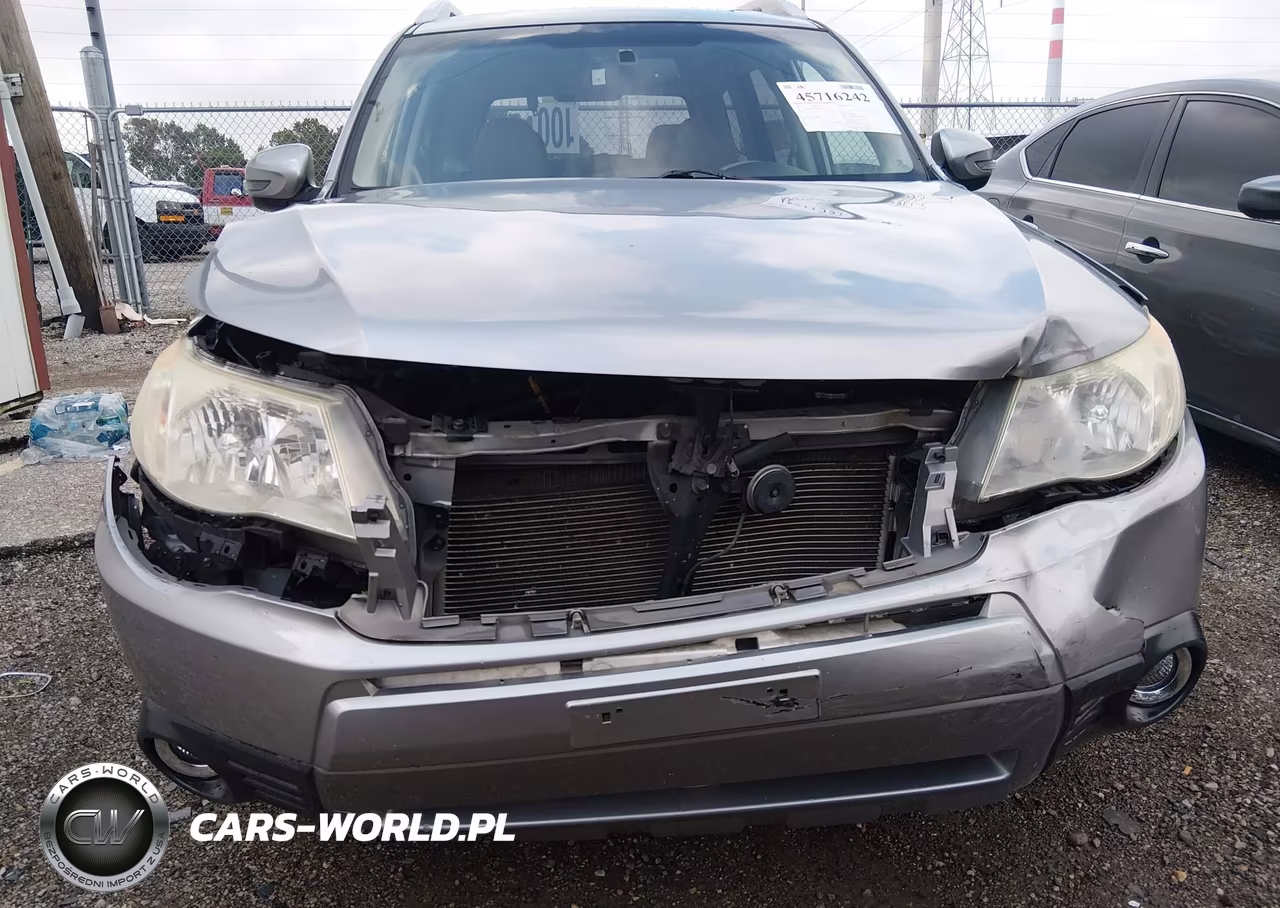 2011 Subaru Forester 2.5X Touring VIN:JF2SHBGC8BH723310 - 12