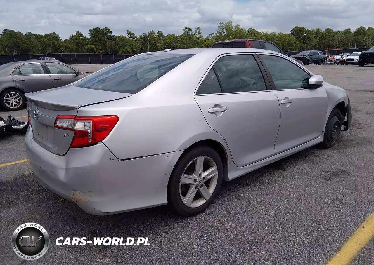 2012 Toyota Camry Se VIN:4T1BF1FK6CU118794 - 4