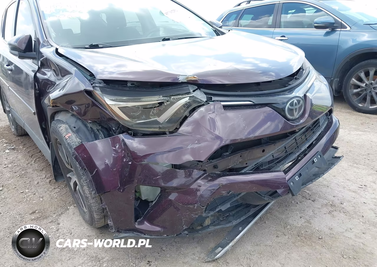 2018 Toyota Rav4 Xle VIN:2T3WFREV3JW417496 - 6