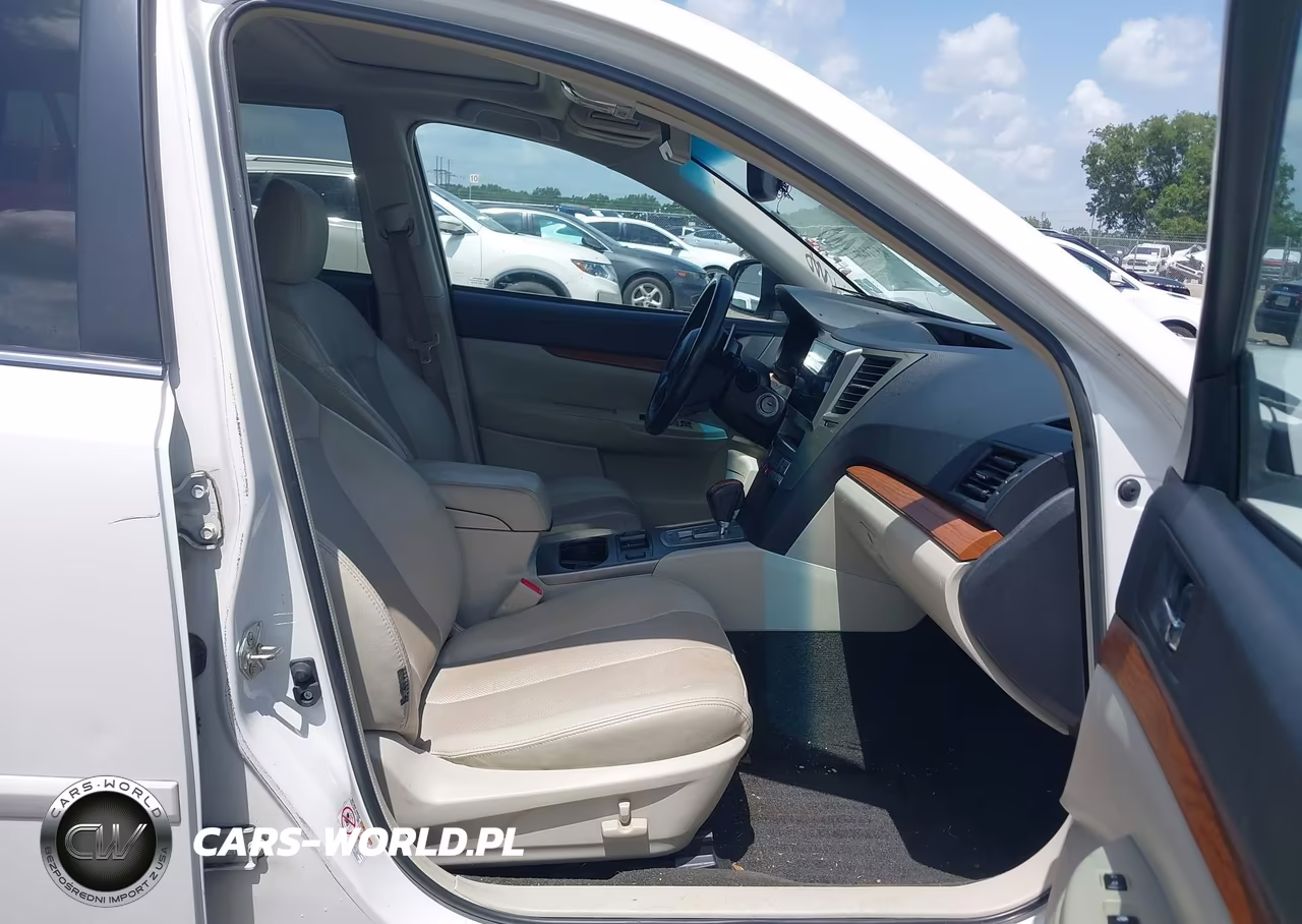 2014 Subaru Outback 2.5I Limited VIN:4S4BRCLC6E3246560 - 5