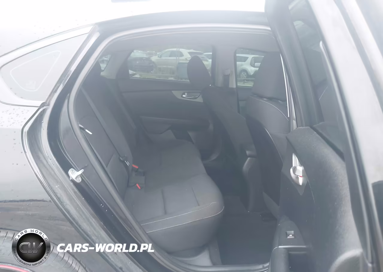 2019 Kia Forte Fe VIN:3KPF24AD5KE073162 - 8