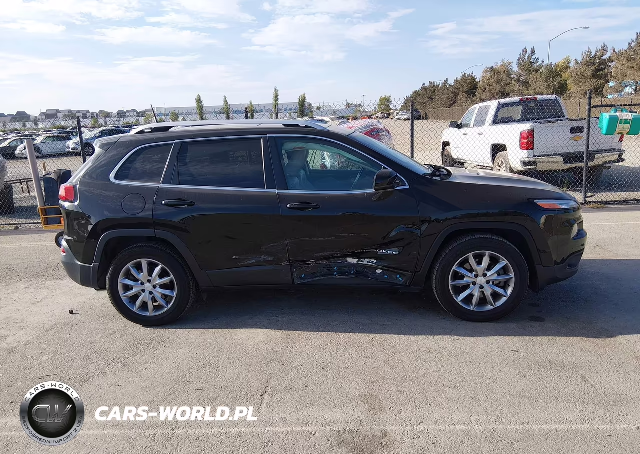 2018 Jeep Cherokee Limited 4X4 VIN:1C4PJMDX9JD526406 - 15