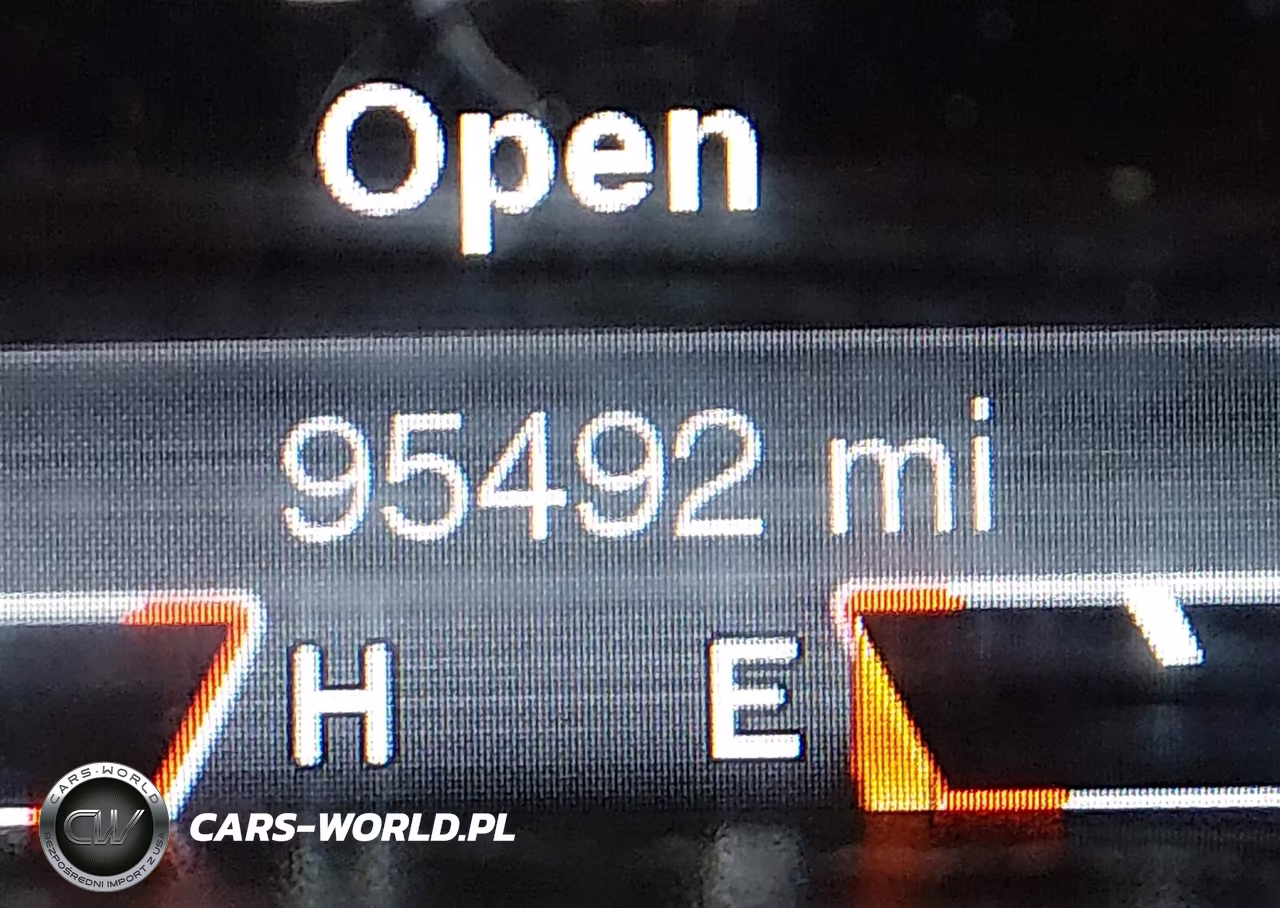 2018 Jeep Cherokee Limited 4X4 VIN:1C4PJMDX9JD526406 - 17