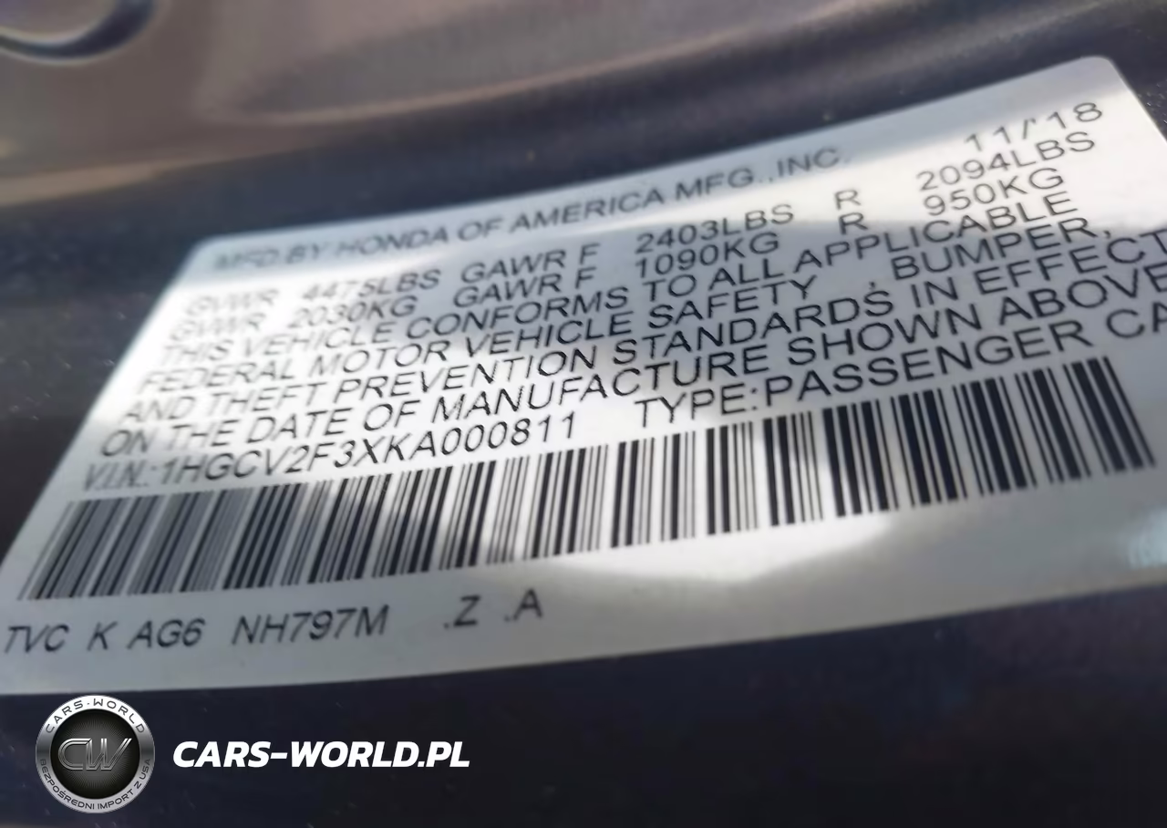 2019 Honda Accord Sport 2.0T VIN:1HGCV2F3XKA000811 - 9