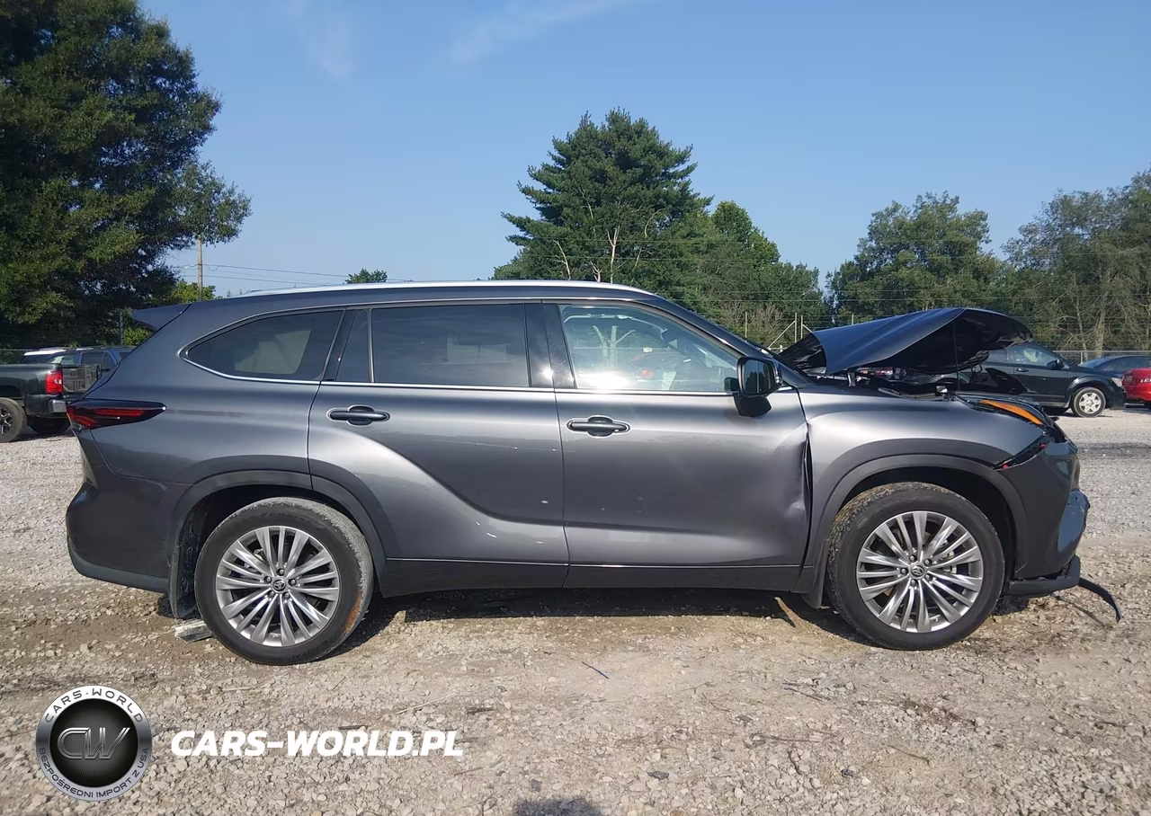 2024 Toyota Highlander Platinum VIN:5TDKDRAH3RS536201 - 13