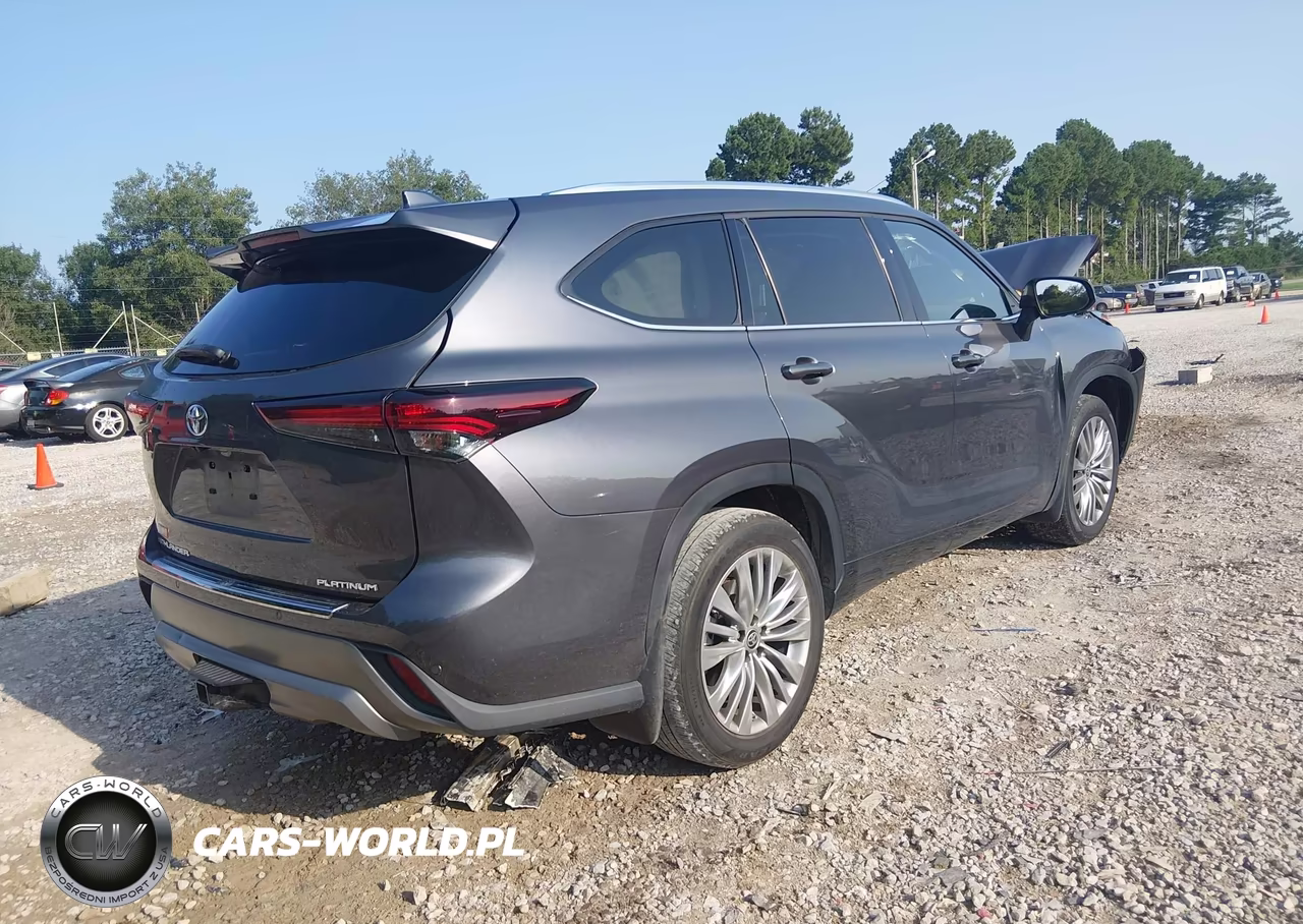 2024 Toyota Highlander Platinum VIN:5TDKDRAH3RS536201 - 4