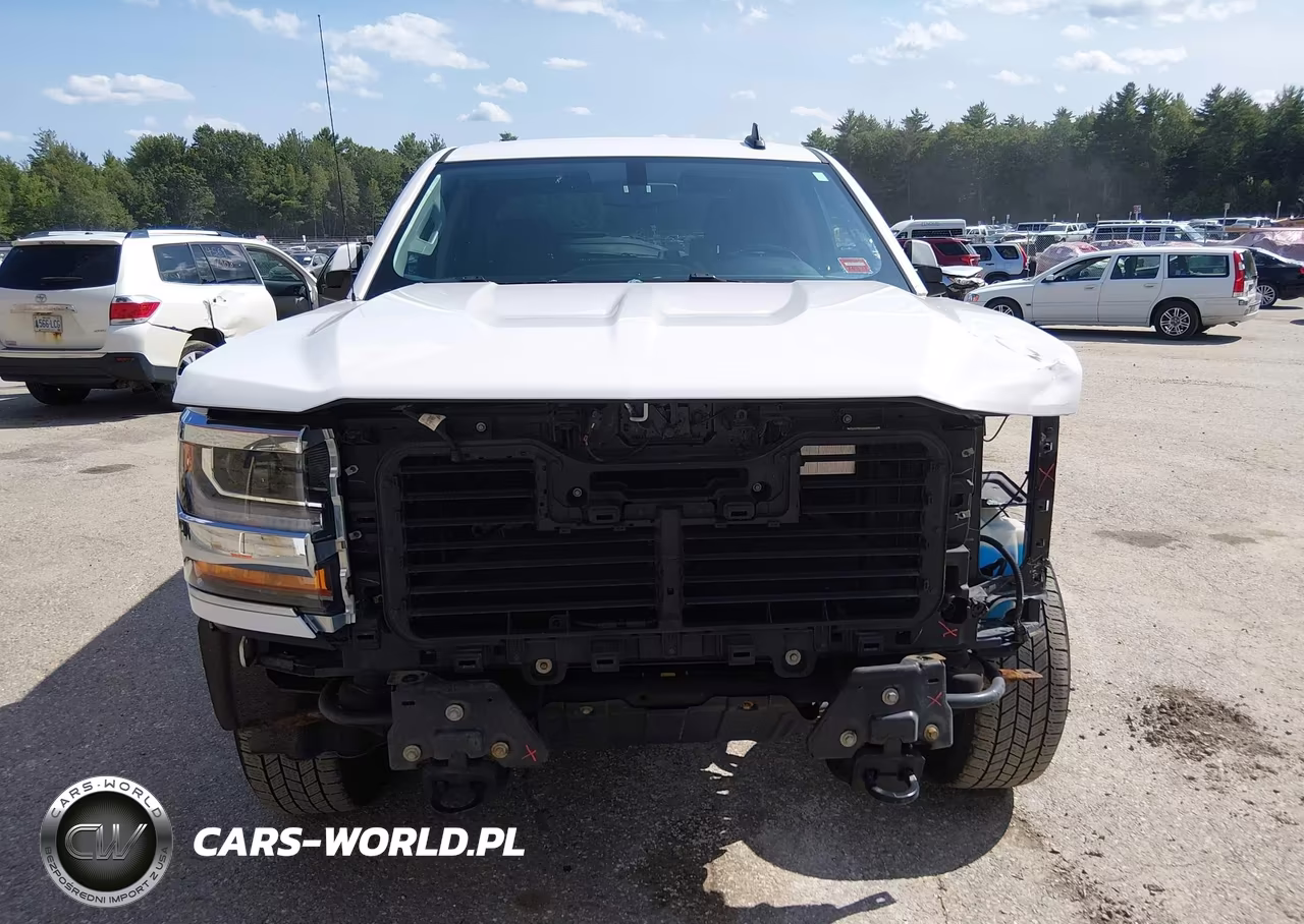 2018 Chevrolet Silverado 1500 1Lt VIN:3GCUKREC0JG370946 - 12