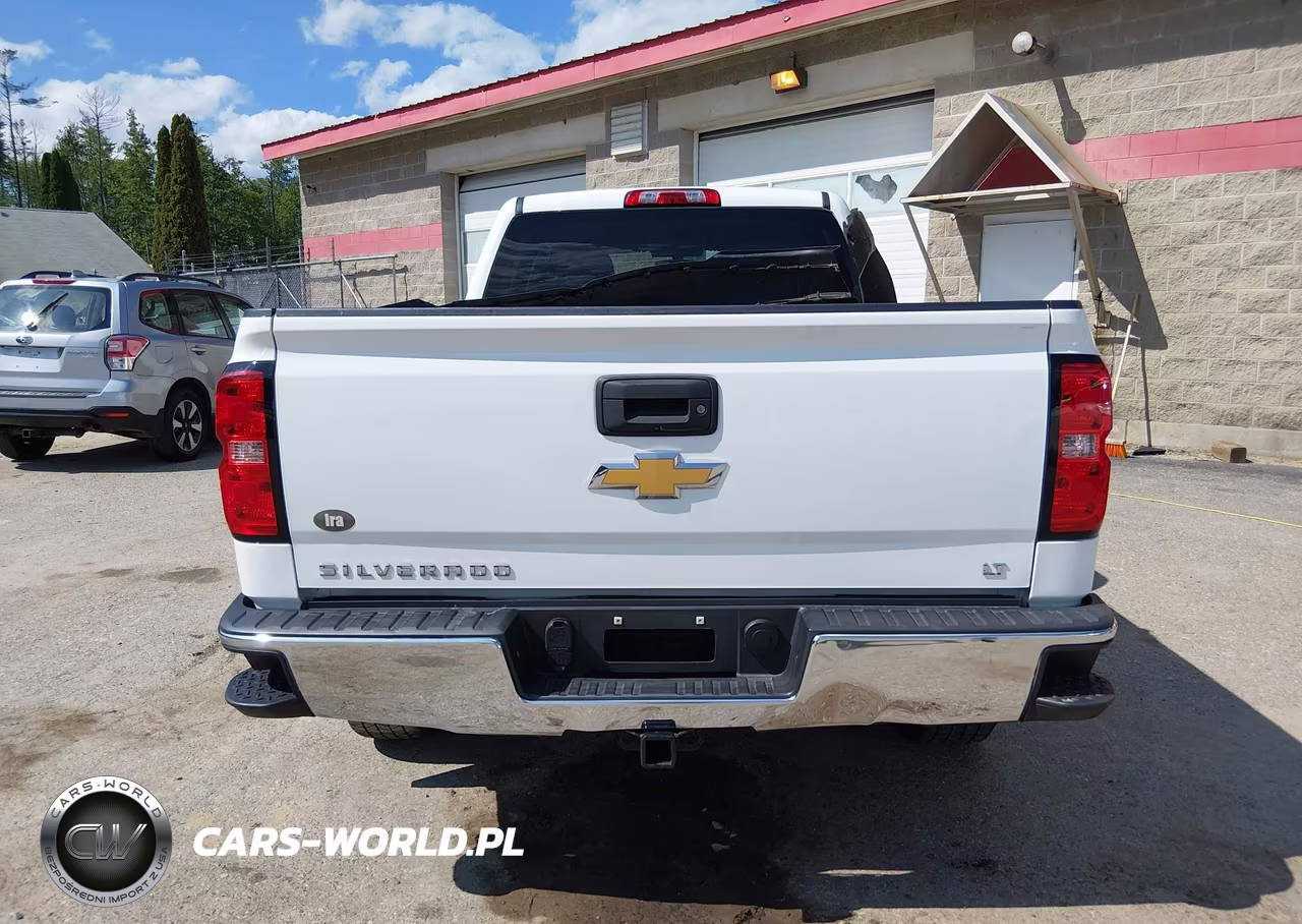 2018 Chevrolet Silverado 1500 1Lt VIN:3GCUKREC0JG370946 - 16