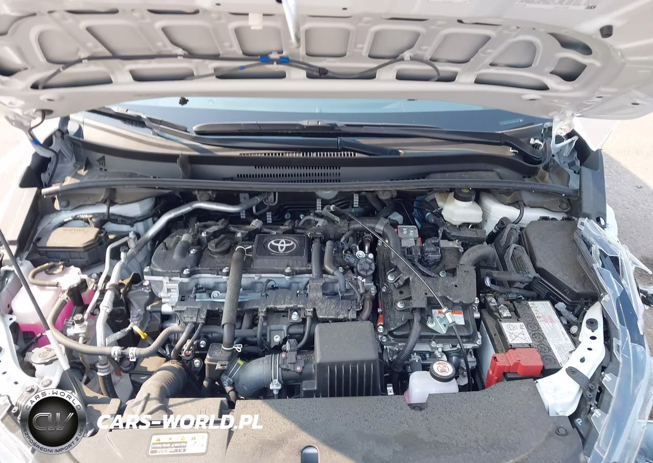 2025 Toyota Corolla Hybrid Le VIN:JTDBCMFE8S3087447 - 10