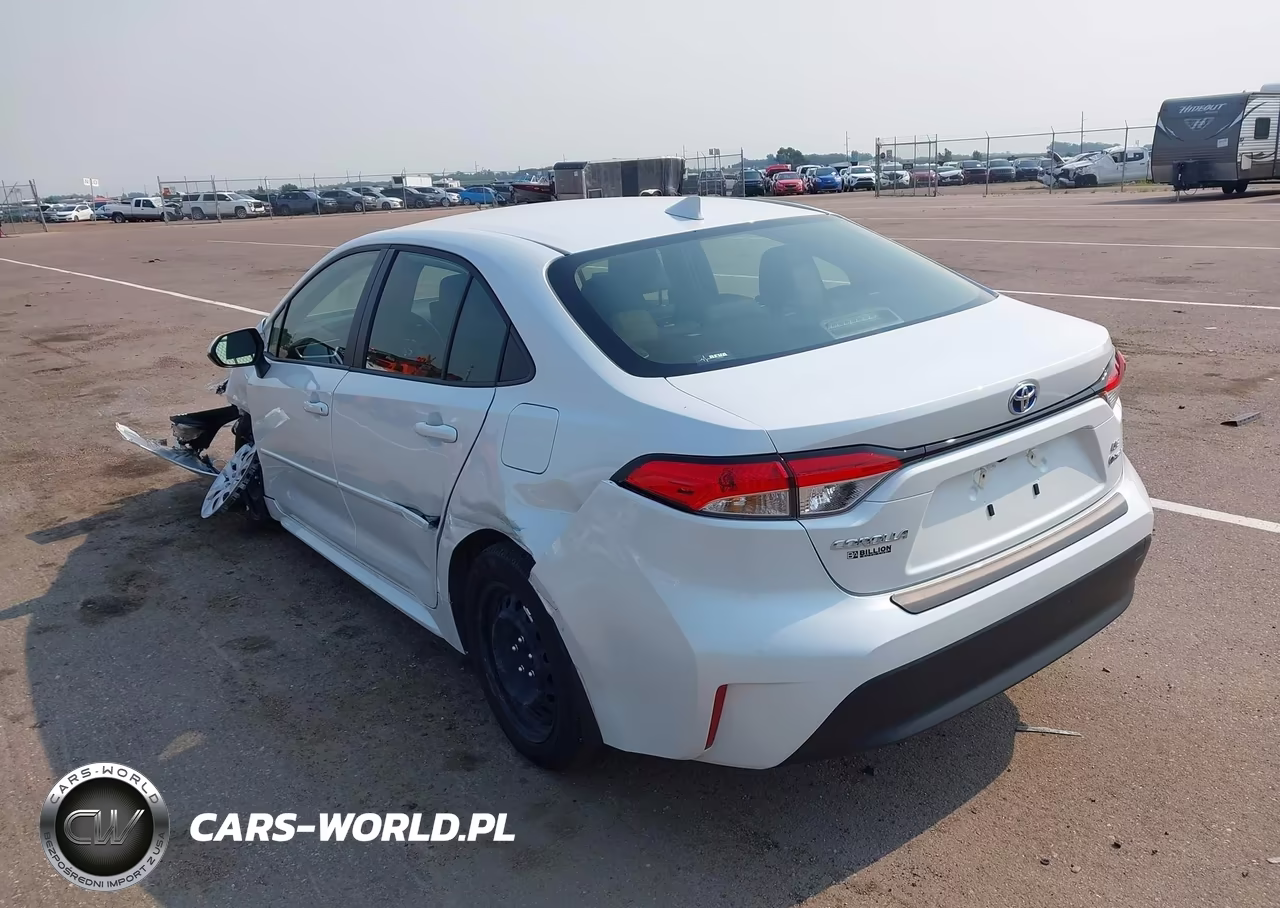 2025 Toyota Corolla Hybrid Le VIN:JTDBCMFE8S3087447 - 3