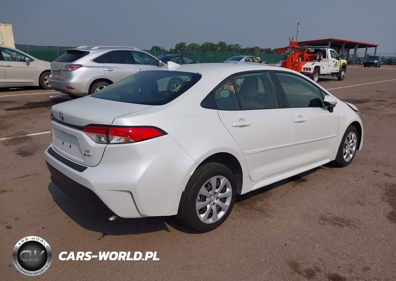2025 Toyota Corolla Hybrid Le VIN:JTDBCMFE8S3087447 - 4