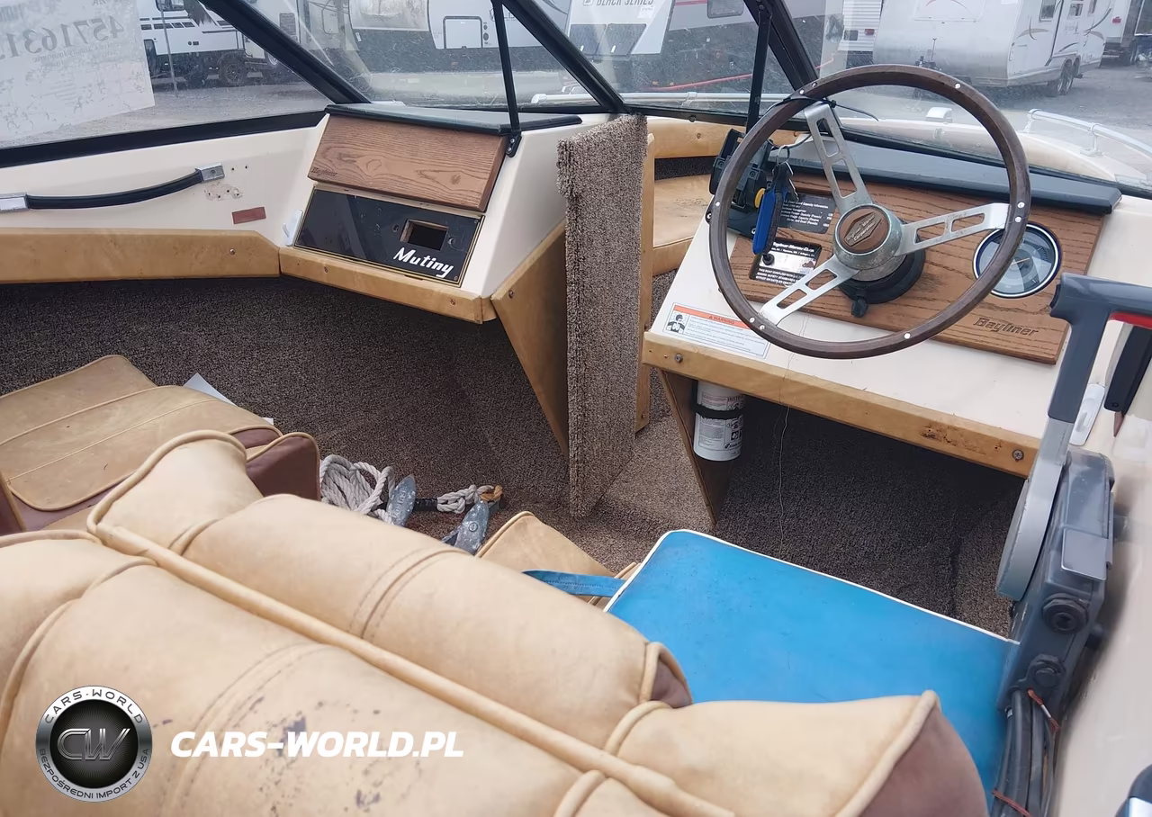 1979 Bayliner Other VIN:00000BLBE69MB0479 - 5
