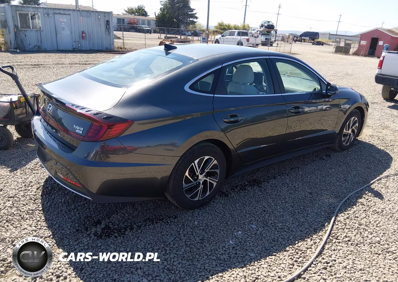 2021 Hyundai Sonata Blue VIN:KMHL24JJ8MA030588 - 4
