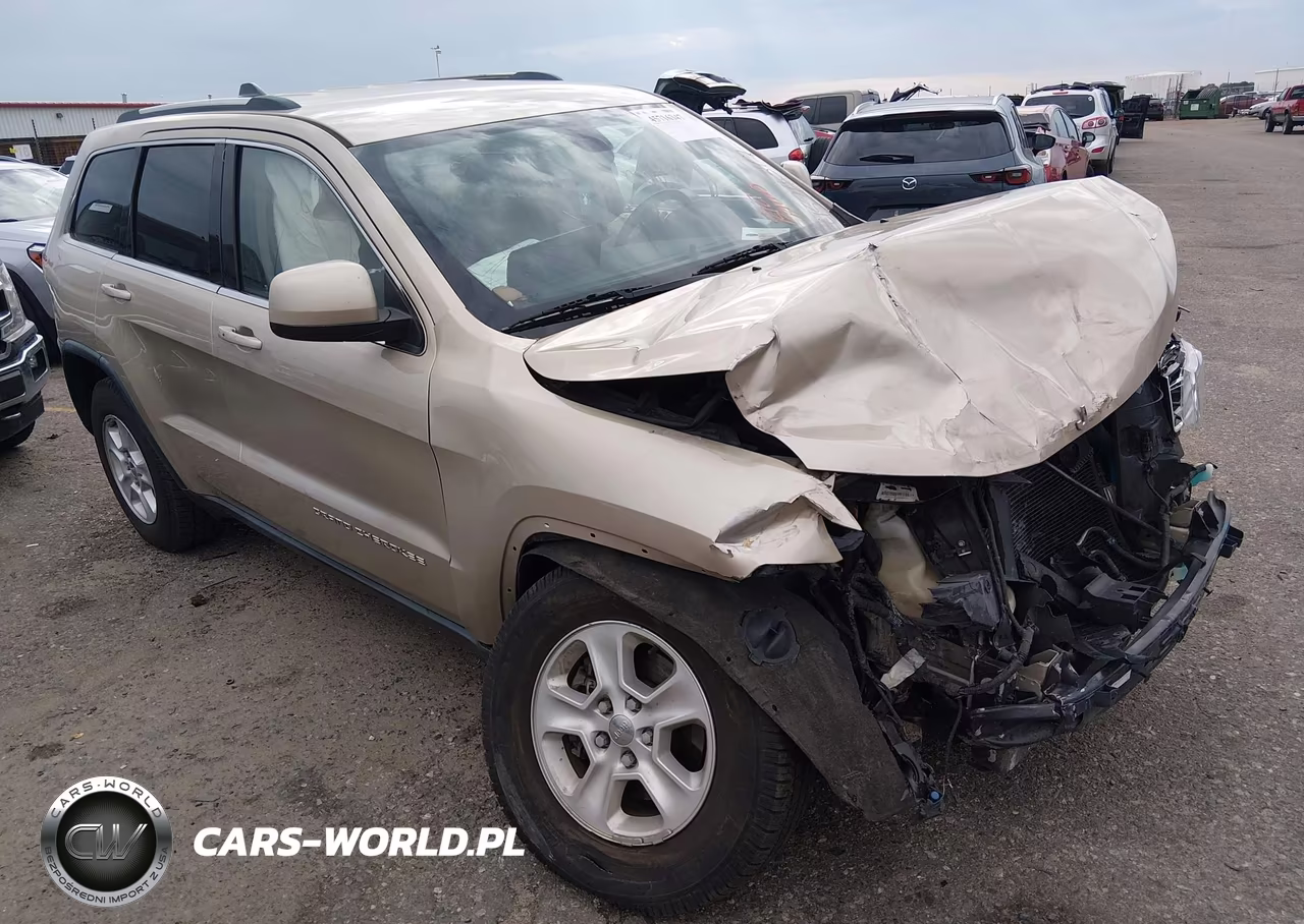 2015 Jeep Grand Cherokee Laredo VIN:1C4RJFAG9FC676229 - 1