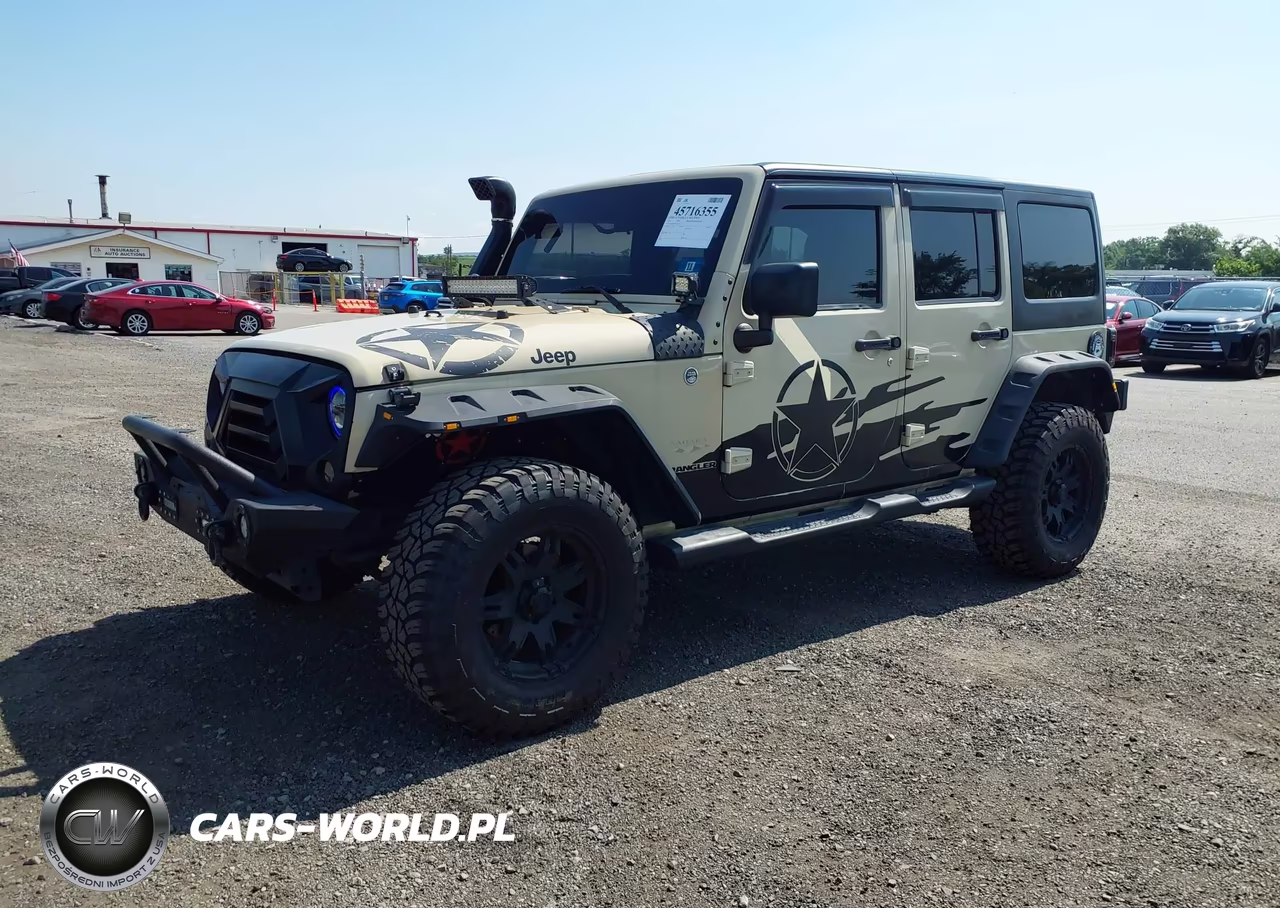 2012 Jeep Wrangler Unlimited Sahara VIN:1C4HJWEG3CL120256 - 2