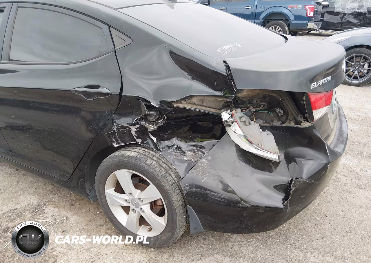2013 Hyundai Elantra Gls VIN:KMHDH4AE2DU556879 - 6