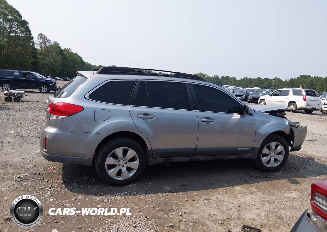 2011 Subaru Outback 2.5I Premium VIN:4S4BRBCC6B3388722 - 14