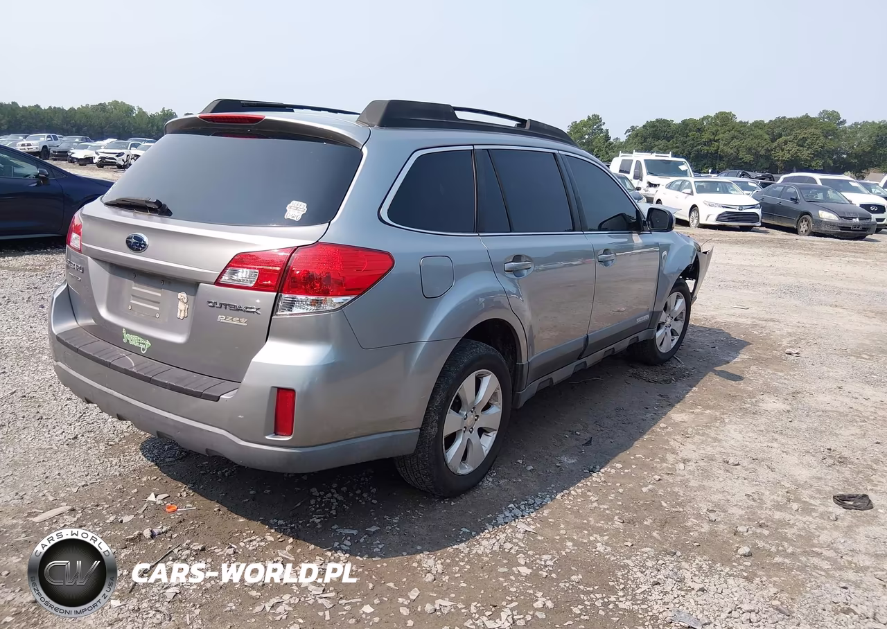 2011 Subaru Outback 2.5I Premium VIN:4S4BRBCC6B3388722 - 4