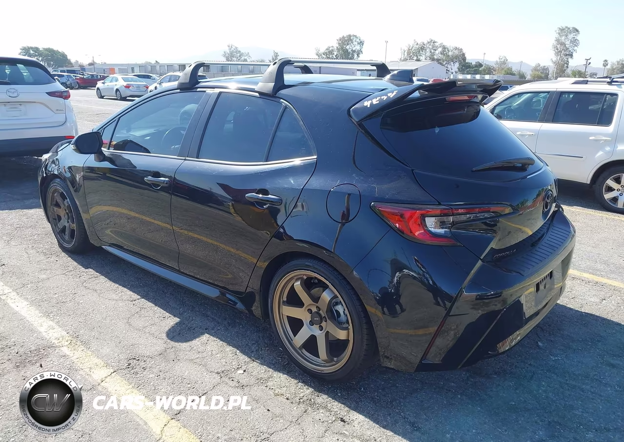 2024 Toyota Corolla Se VIN:JTND4MBE5R3231263 - 3