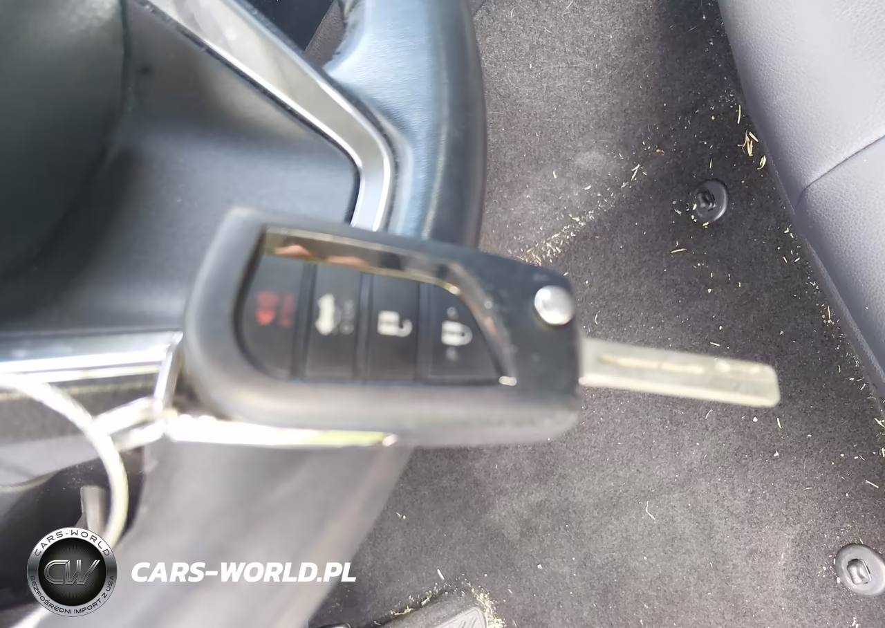 2020 Toyota Camry Se VIN:4T1G11AK3LU399402 - 11