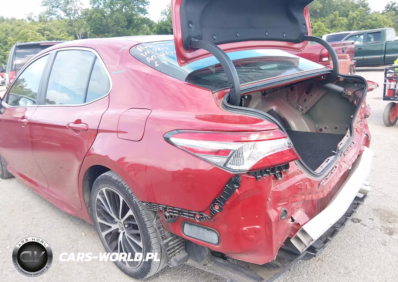 2020 Toyota Camry Se VIN:4T1G11AK3LU399402 - 6