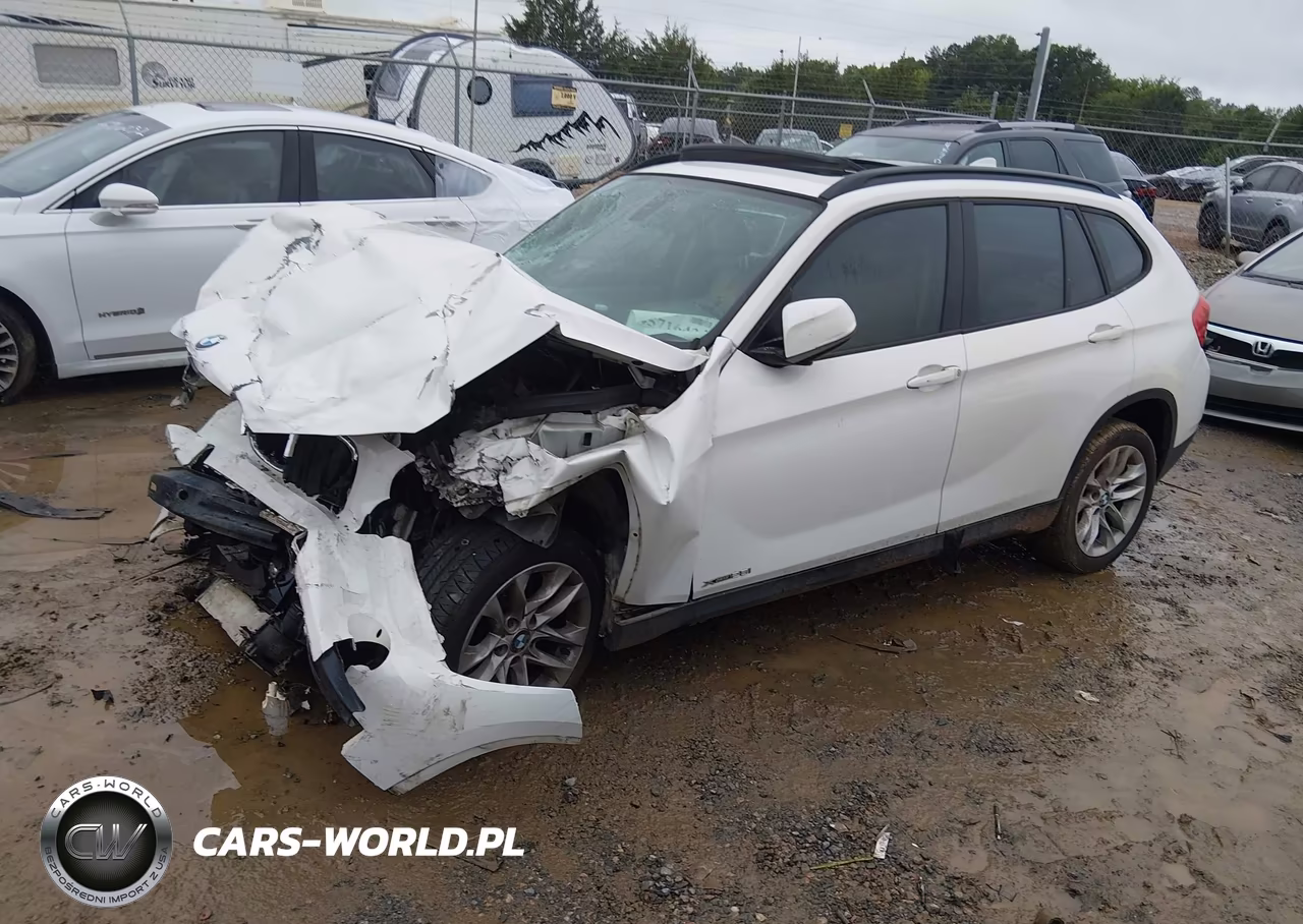 2015 BMW X1 xDrive28I VIN:WBAVL1C53FVY31852 - 2