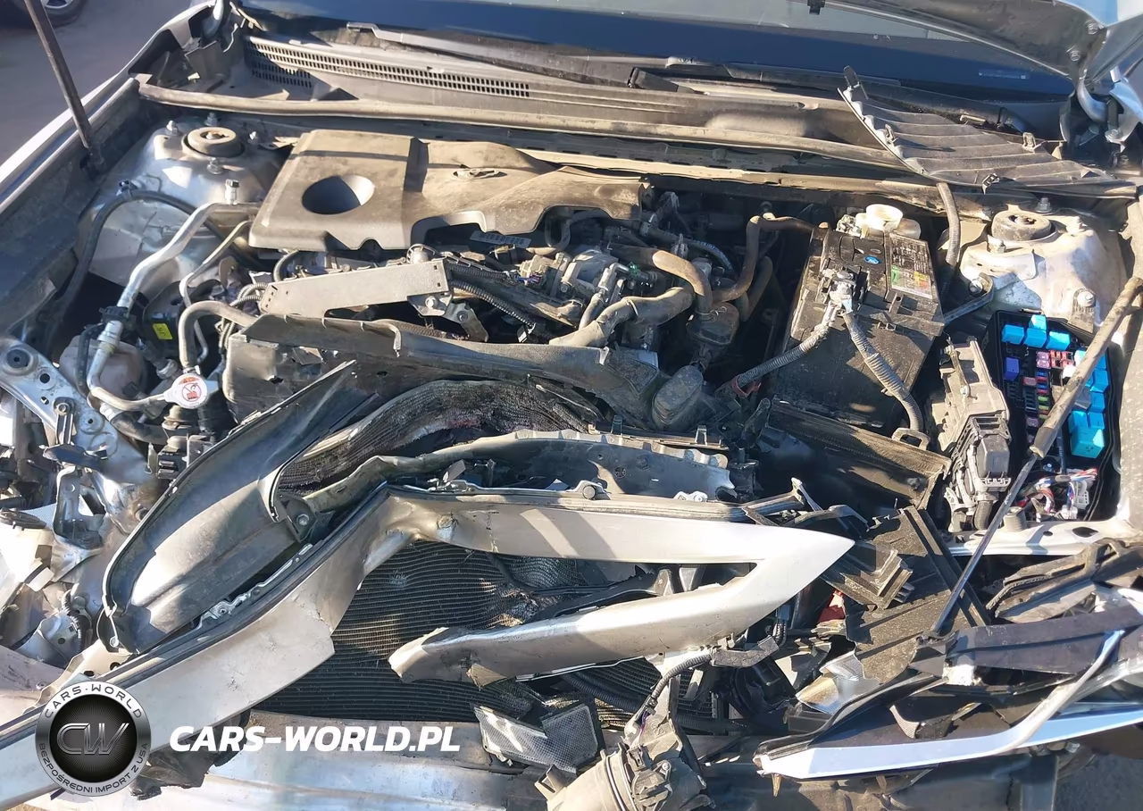 2018 Toyota Camry Se VIN:4T1B11HK4JU653065 - 10