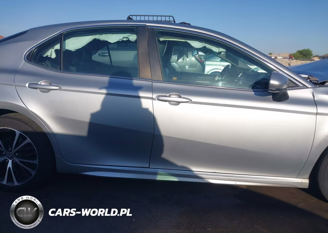 2018 Toyota Camry Se VIN:4T1B11HK4JU653065 - 12
