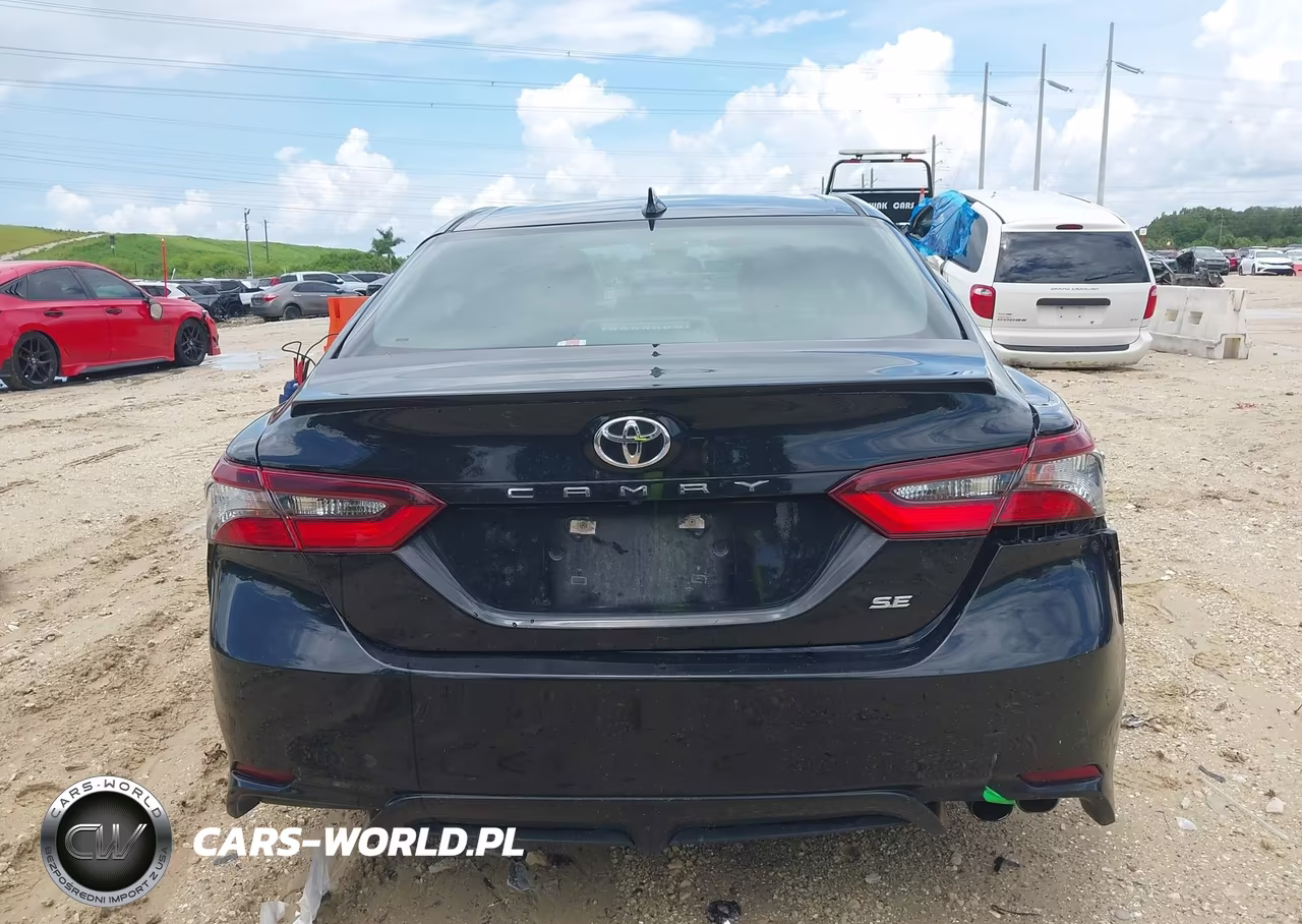 2021 Toyota Camry Se VIN:4T1G11AK3MU539823 - 17