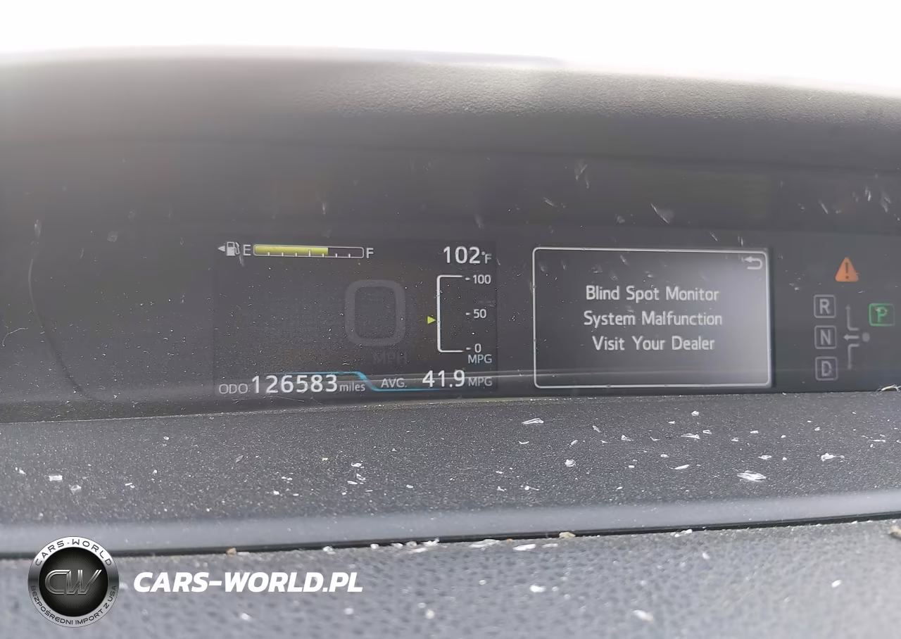 2018 Toyota Prius Two VIN:JTDKBRFU3J3590423 - 7