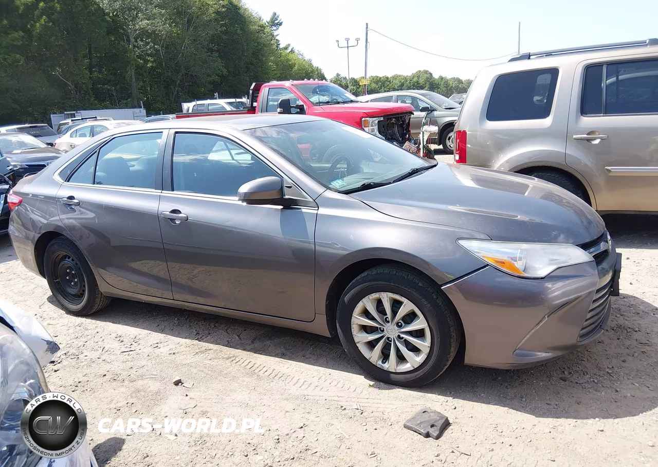2017 Toyota Camry Le VIN:4T1BF1FK0HU445196 - 13