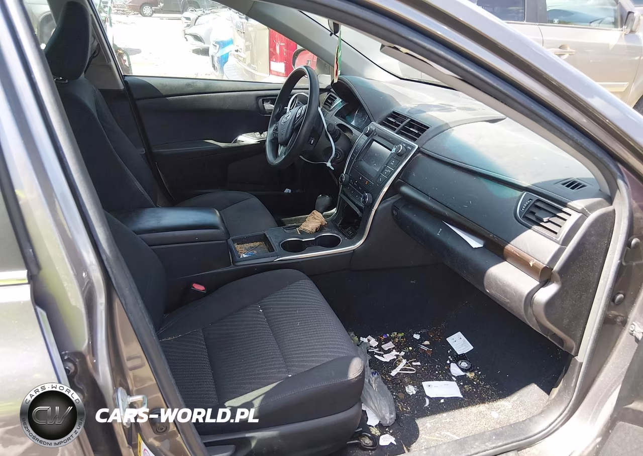 2017 Toyota Camry Le VIN:4T1BF1FK0HU445196 - 5