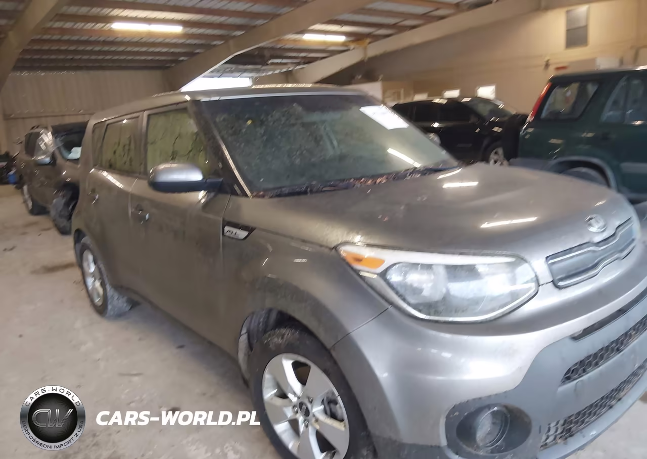 2018 Kia Soul VIN:KNDJN2A29J7592556 - 1