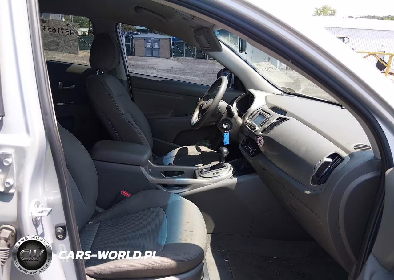 2014 Kia Sportage Lx VIN:KNDPBCAC1E7647153 - 5