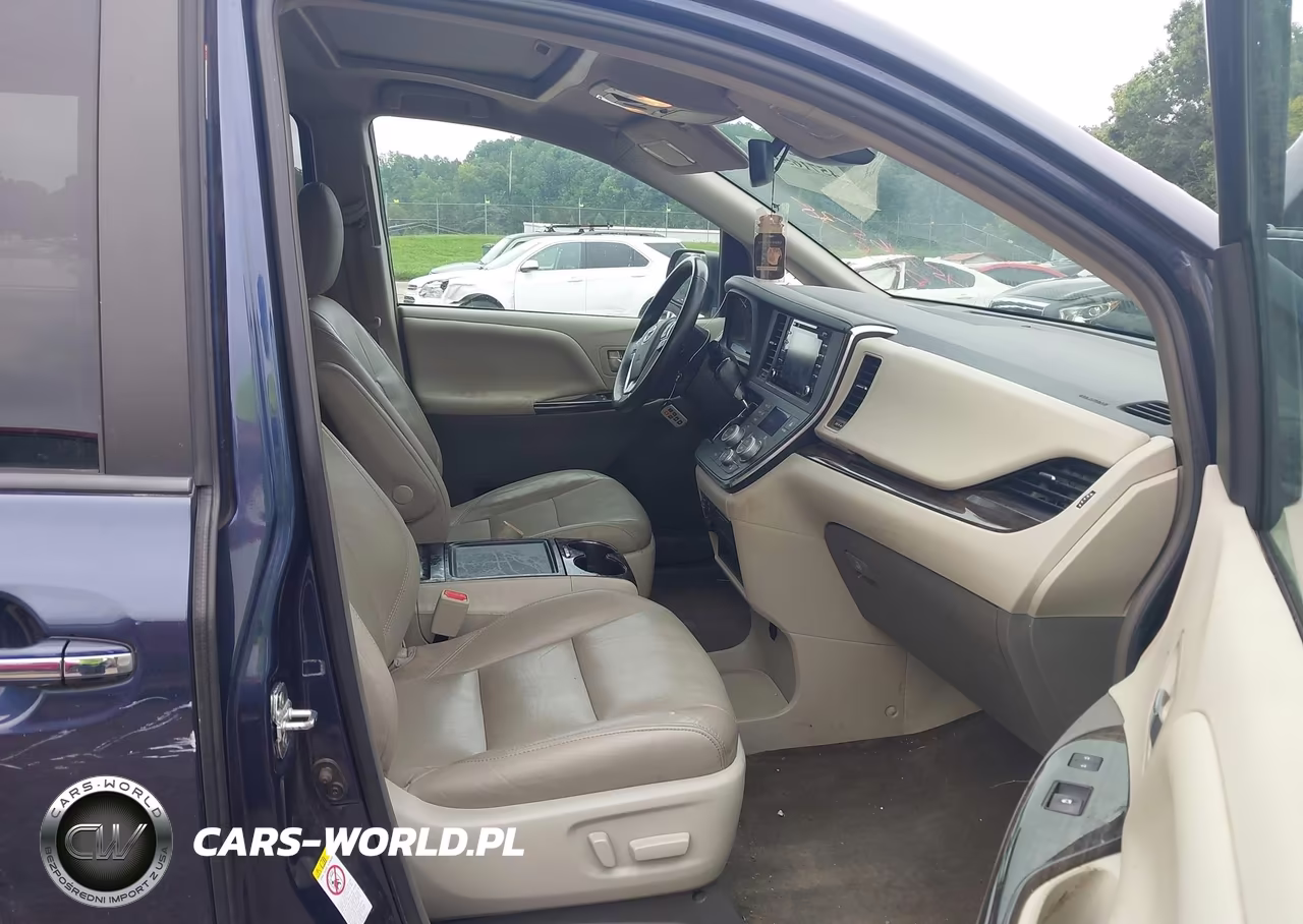 2018 Toyota Sienna Xle 8 Passenger VIN:5TDYZ3DC4JS909484 - 5