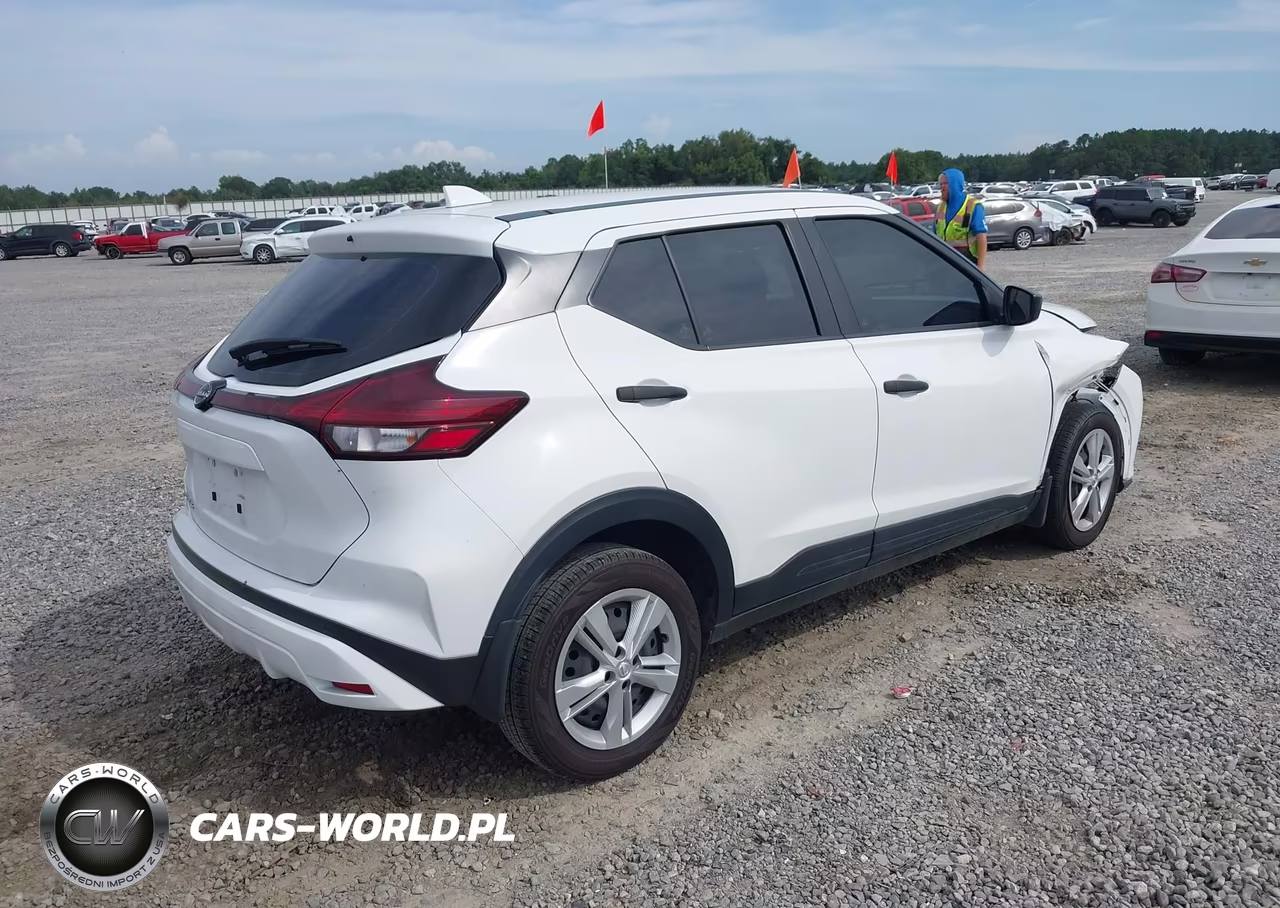 2024 Nissan Kicks S VIN:3N1CP5BV4RL556264 - 4