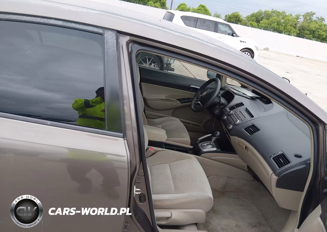 2010 Honda Civic Lx VIN:2HGFA1F50AH567629 - 5