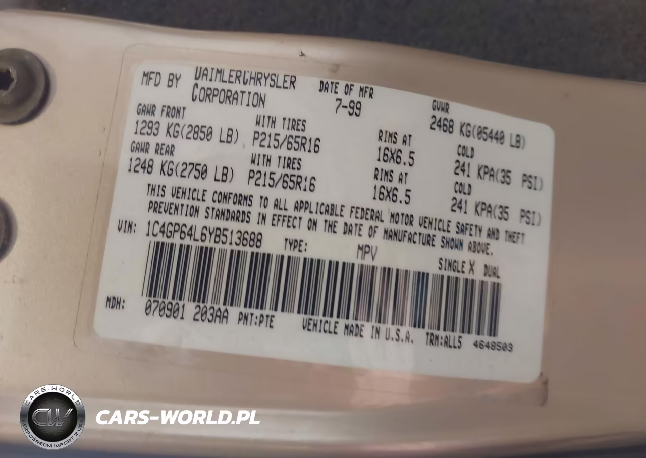 2000 Chrysler Town & Country Limited VIN:1C4GP64L6YB513688 - 9