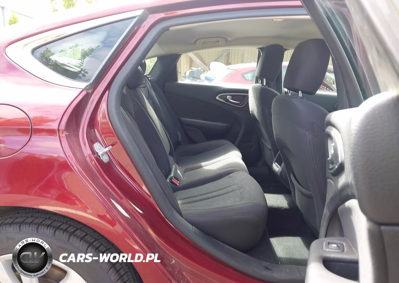 2015 Chrysler 200 Limited VIN:1C3CCCAB8FN623856 - 8