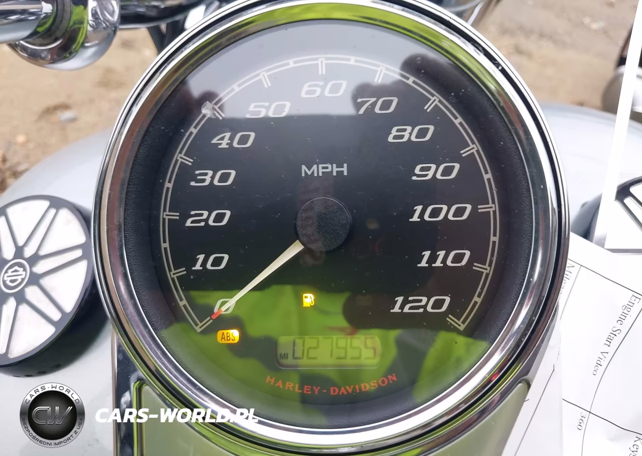2015 Harley-Davidson Flhr Road King VIN:1HD1FBM17FB702040 - 7