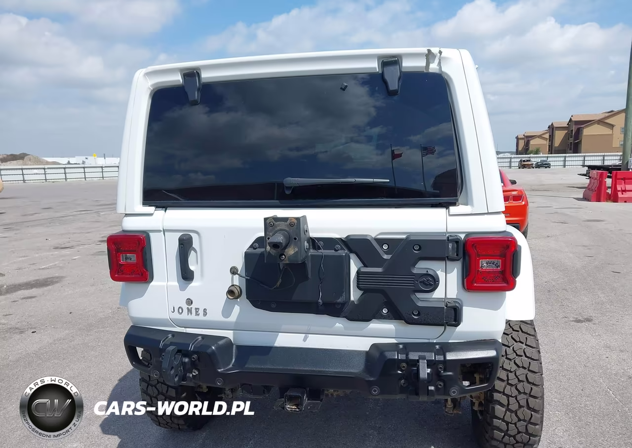 2020 Jeep Wrangler Unlimited Rubicon 4X4 VIN:1C4HJXFG4LW217629 - 16
