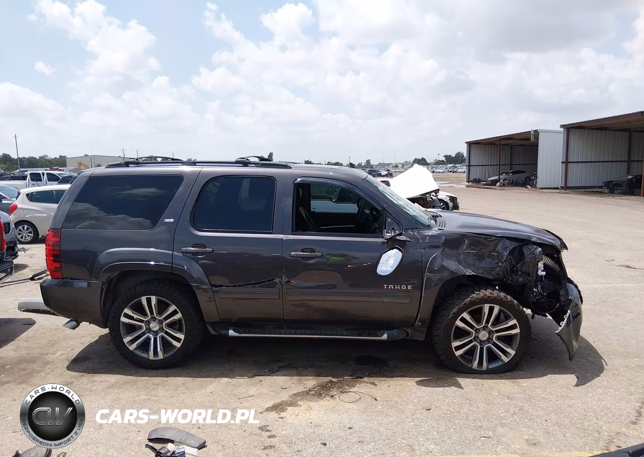 2011 Chevrolet Tahoe Lt VIN:1GNSCBE04BR263067 - 13